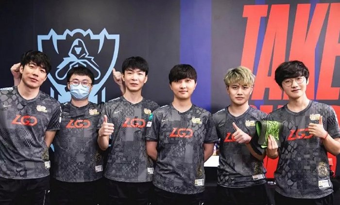 球到机会的 球到机会的