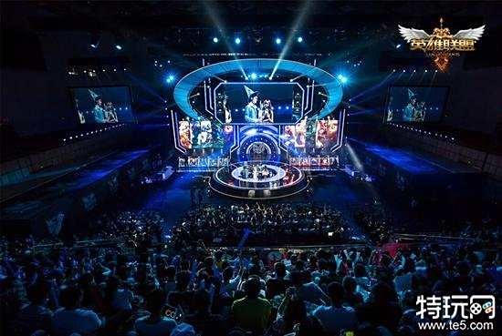 与行政风险 与行政风险